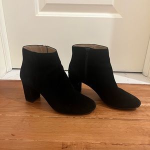 Banana Republic suede black ankle booties. Size 7. Very soft and comfortable.